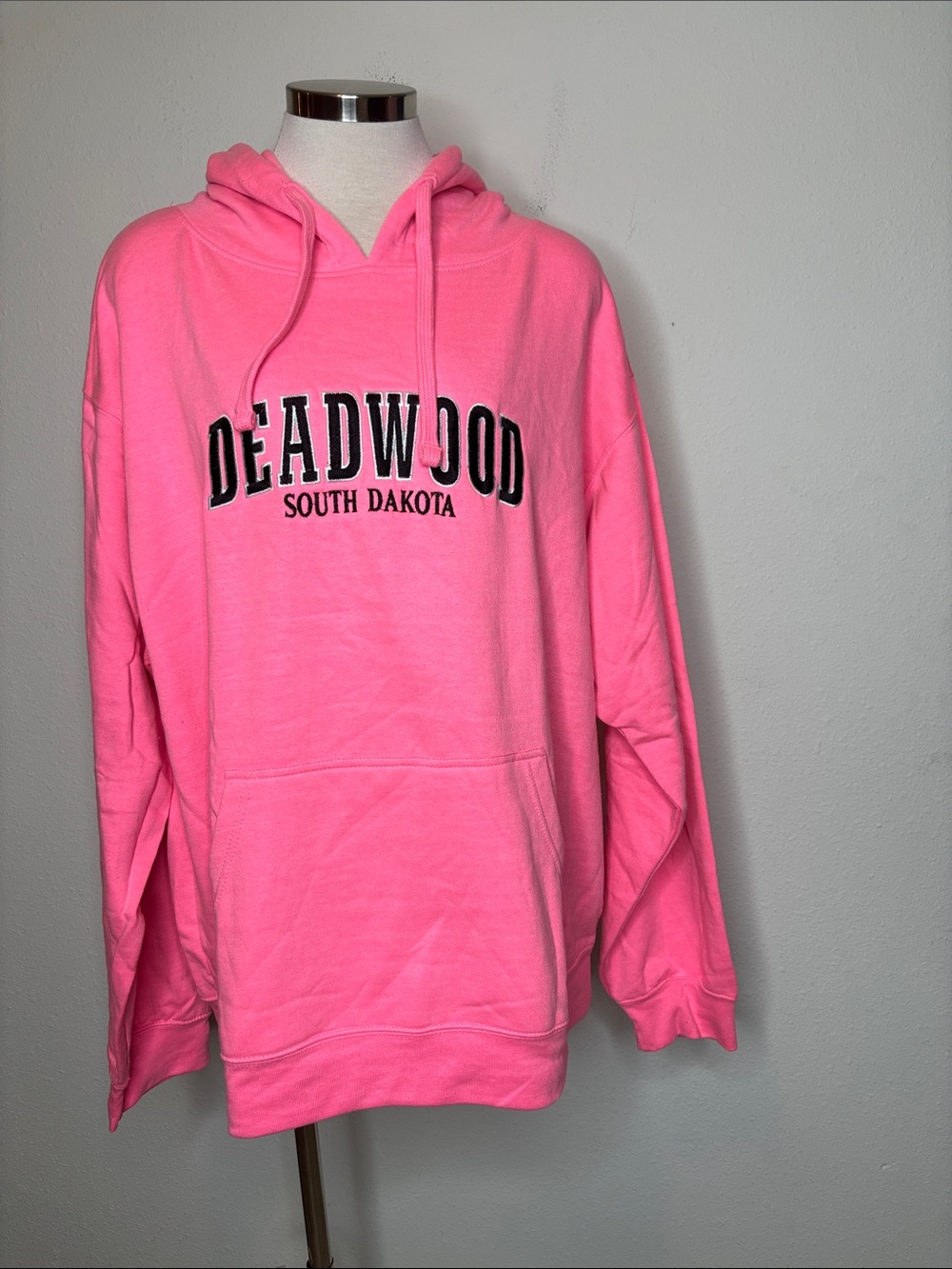Deadwood South Dakota Pink Hooded Pullover Sweatshirt - Women